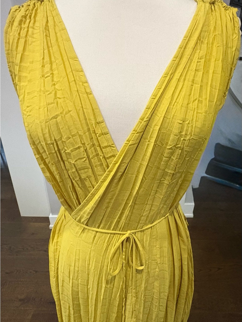 Massimo Dutti Yellow Crinkle Wrap Midi Dress - Classic Feminine Style